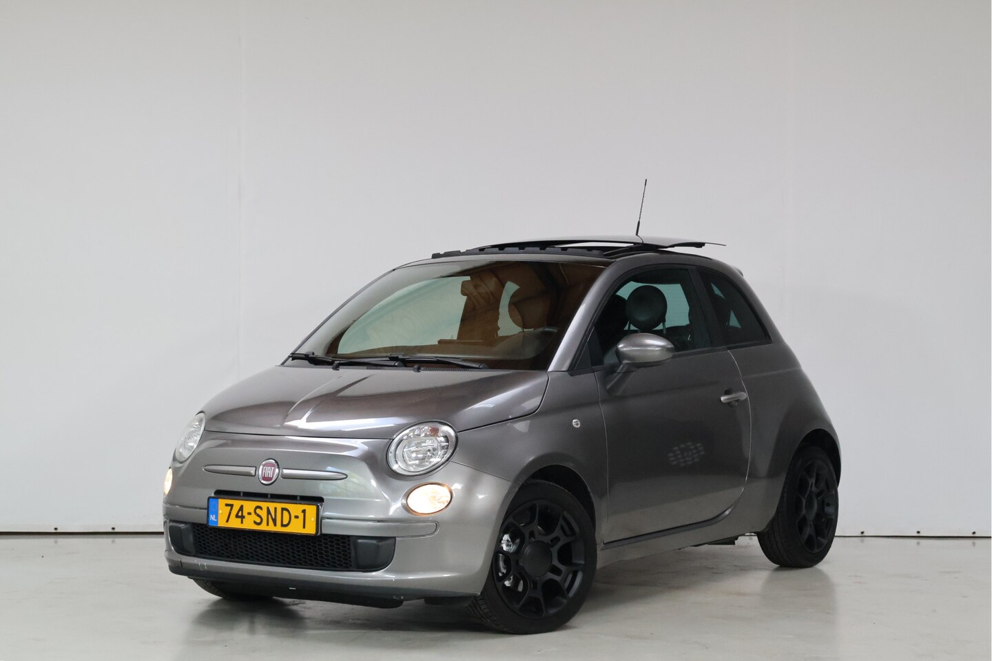 Fiat 500 - 0.9 TwinAir Plus | Pano | Carplay | Leder - AutoWereld.nl