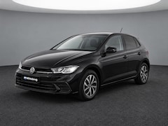 Volkswagen Polo - 1.0 TSI 95pk Life / Navigatie / LED / LM 15 inch / Parkeersensoren/ Digital cockpit