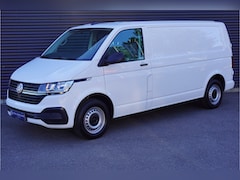 Volkswagen Transporter - 150pk Automaat L2H1 Navigatie Camera Parkeersensoren Apple carplay