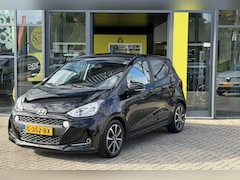 Hyundai i10 - 1.0i Premium | Stoel- en stuurverwarming | Apple carplay/android auto | Navigatie | PDC ac