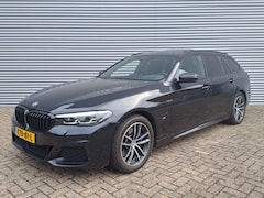 BMW 5-serie Touring - 530e xDrive M SPORT SOH 90, 4 % | Pano | Harman Kardon | 360 Camera | Head up | Elektrisch