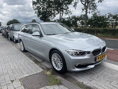 BMW 3-serie Touring - 320i High Executive Navi Leder 184 PK Nw staat 1 eig