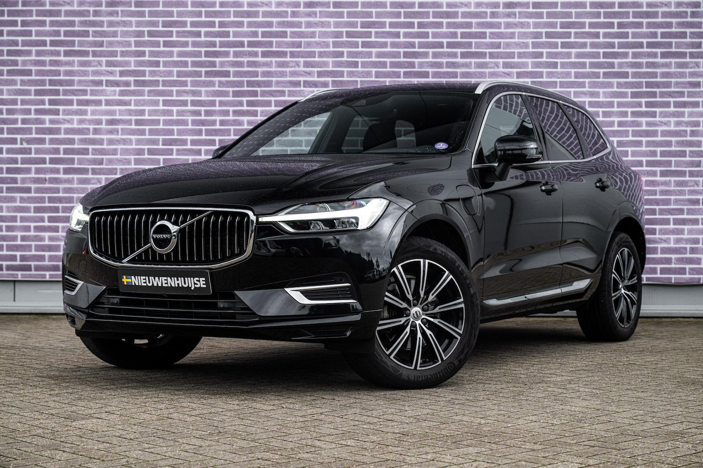 Volvo XC60 - 2.0 Recharge T6 AWD Inscription | Trekhaak | Panoramadak | Elektrisch Verstelbare Voorstoe - AutoWereld.nl