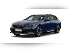BMW 5-serie Touring - 550e xDrive | M-Sport Pro | 21 Inch | Pano | Driving Assistant Proef | 360 Cam | Comfort P