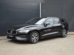 Volvo V60 - B4 Essential | Parkeer Camera | Parkeersensoren voor en achter | Adaptieve Cruise Control
