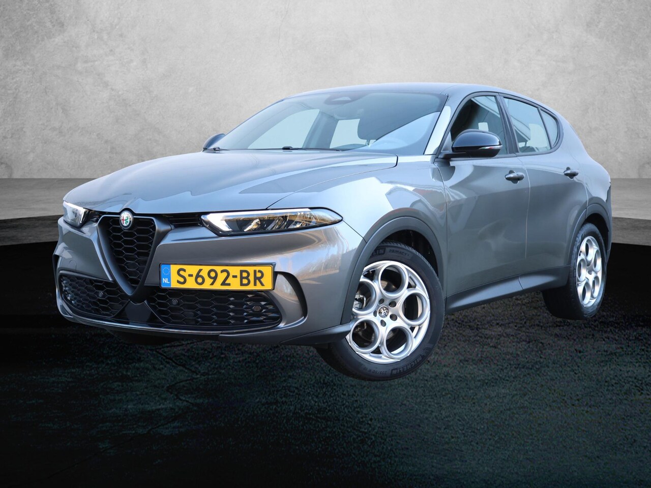Alfa Romeo Tonale - 130pk Hybrid Sprint | 1ste eigenaar | Stoelverwarming | Navigatie | Parkeersensoren | 18" - AutoWereld.nl