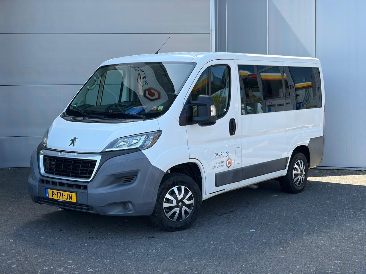 Peugeot Boxer - 330 2.2 HDI L1H1 9 persoons, 14950,= excl BTW - AutoWereld.nl