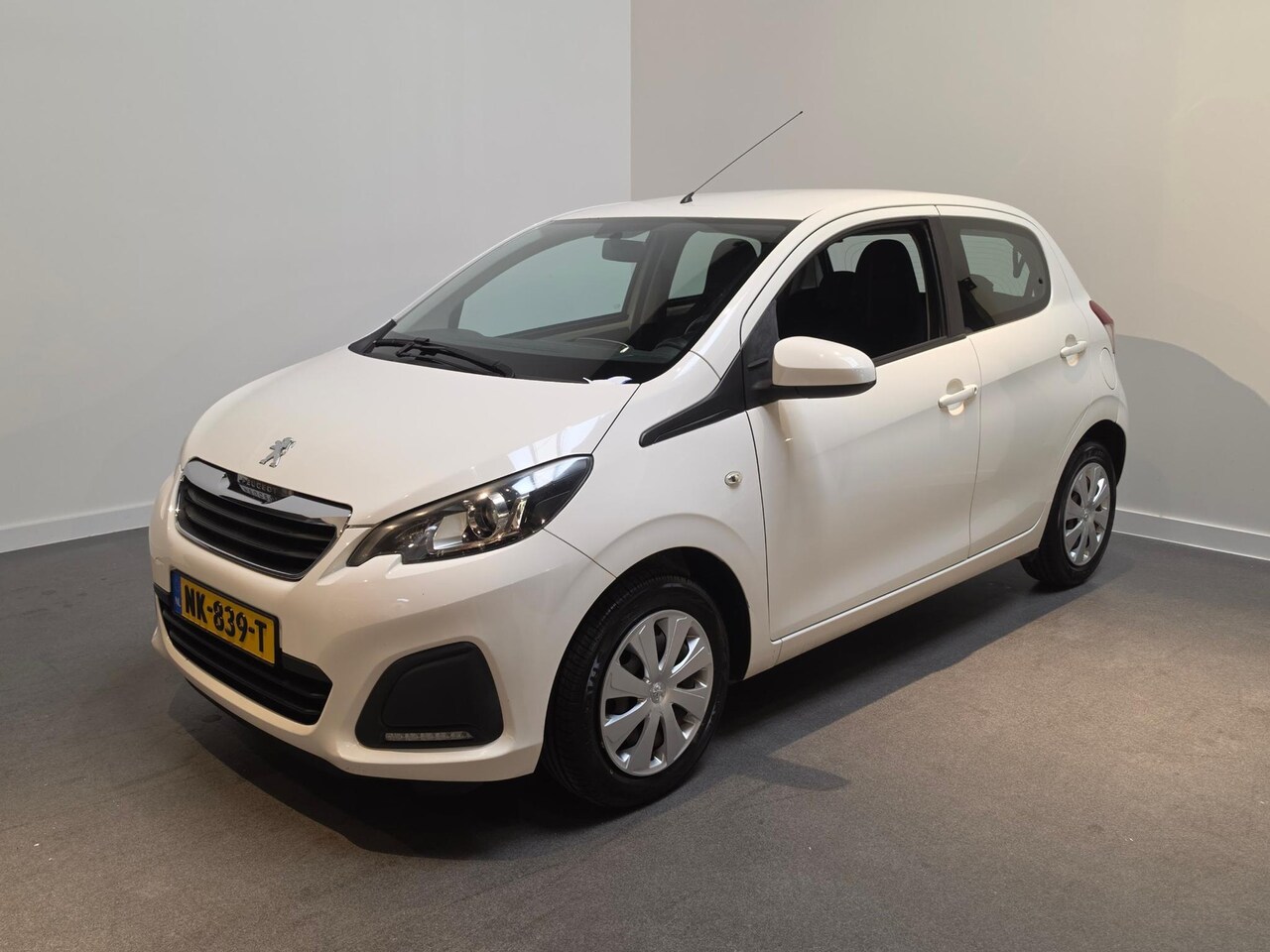 Peugeot 108 - 1.0 e-VTi Active -Airco - Elektrische ramen - Bluetooth - AutoWereld.nl