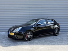 Alfa Romeo Giulietta - 1.7 TBi Quadrifoglio Verde | Bose | Stoelverw. | 1/2 Leder | 18 inch alu