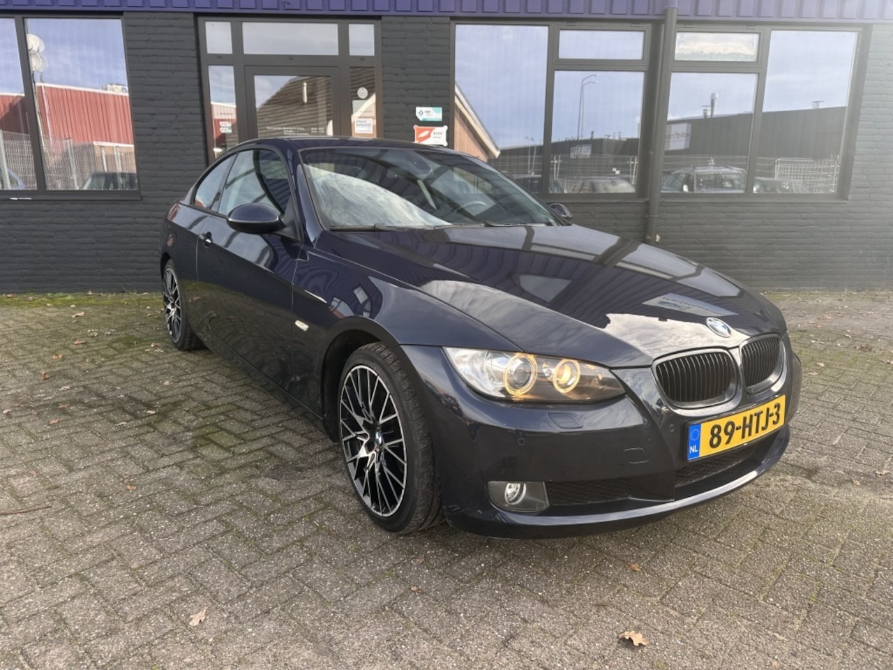BMW 3-serie Coupé - 320i Corp.Lease Exec - AutoWereld.nl