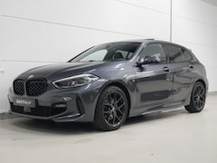 BMW 1-serie - 118i M-Sport | Panoramadak | Head Up | Hifi