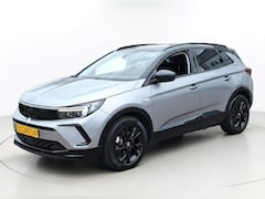 Opel Grandland - 1.6 Turbo Plug-In Hybrid Business Edition | Navi | Winterpakket | Camera achter | Climate