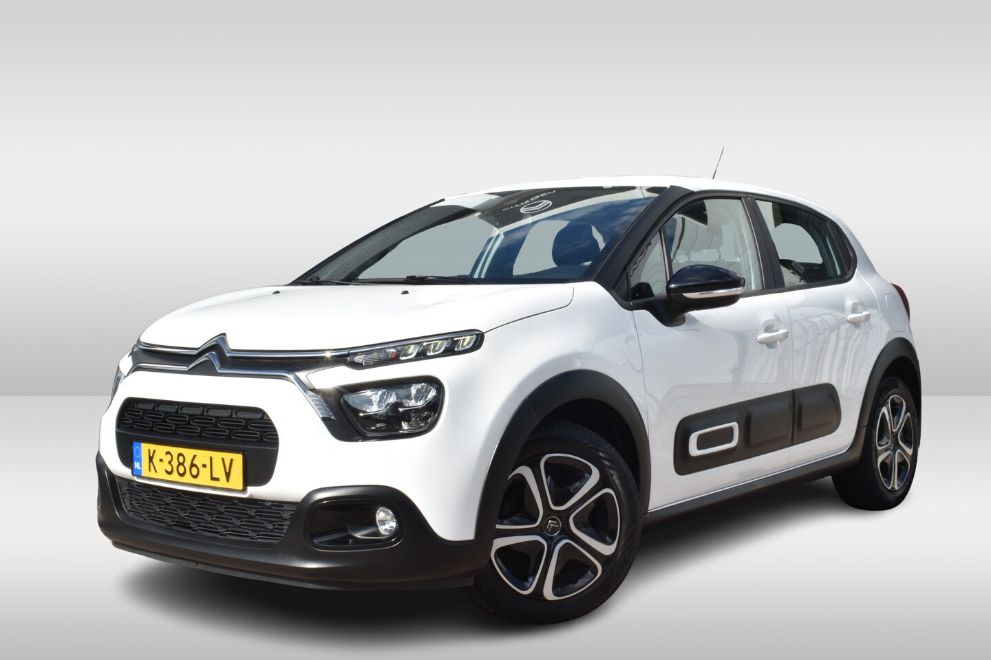 Citroën C3 - PureTech 83 Feel .| Navigatie | Airconditioning ECC | Apple Carplay & Android Auto | Isofi - AutoWereld.nl