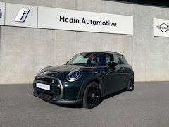 MINI Electric - Resolute Edition 33 kWh | Panoramadak | Comfort Acces | Achteruitrijcamera |