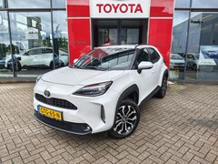 Toyota Yaris Cross - 1.5 Hybrid 115 First Edition | Allseasons | Apple Carplay/Android Auto | Keyless entry