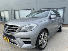 Mercedes-Benz M-klasse - 500|AMG Pakket|ML500|Panoramadak|21 Inch|Trekhaak|Led|Xenon|
