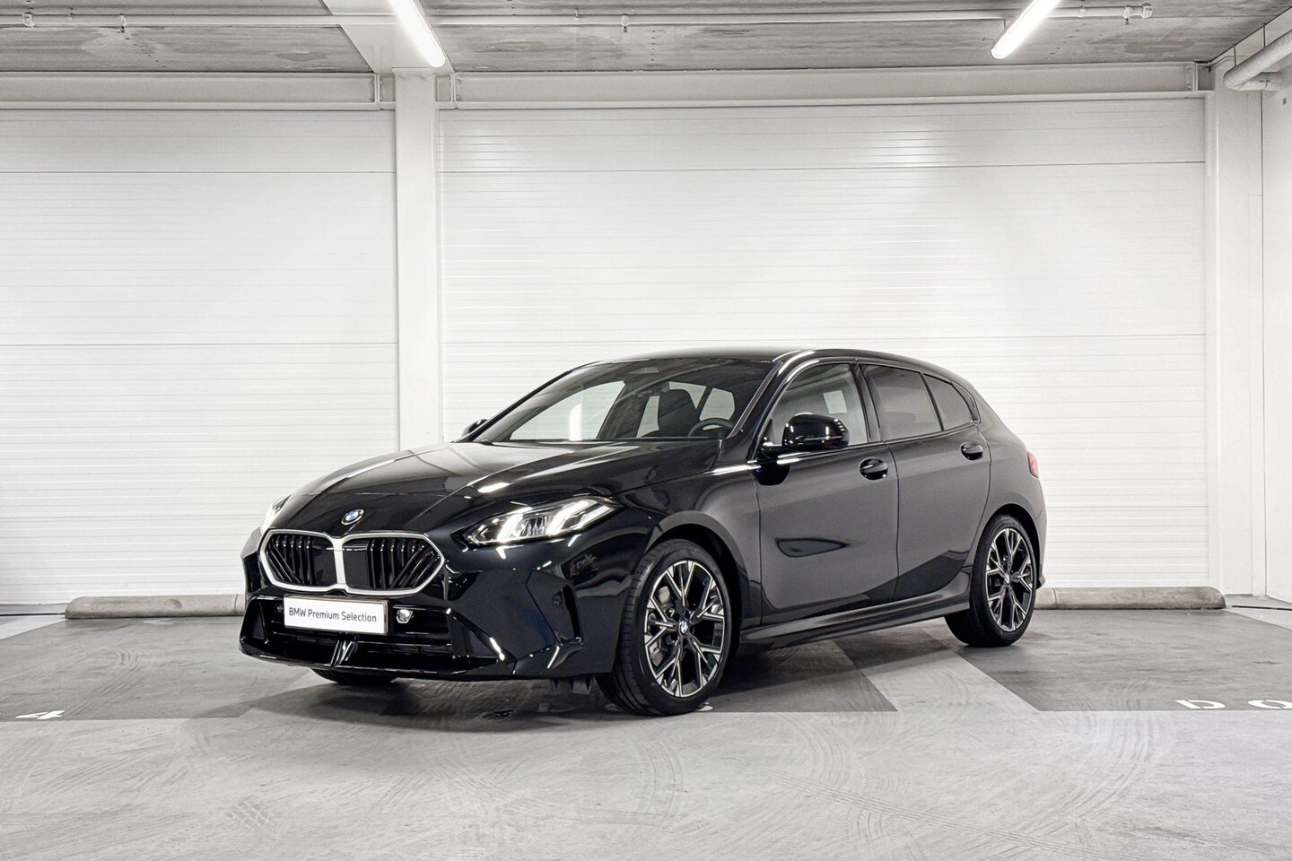 BMW 1-serie - 120 | M-Sport | Driving Assistant | Parking Assistant l Huisselectie - AutoWereld.nl