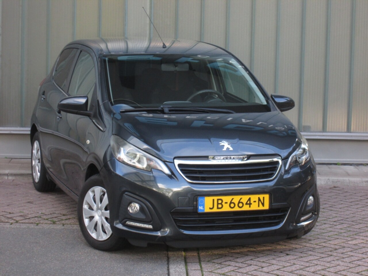 Peugeot 108 - 1.0 e-VTi 68pk 5D Active - AutoWereld.nl