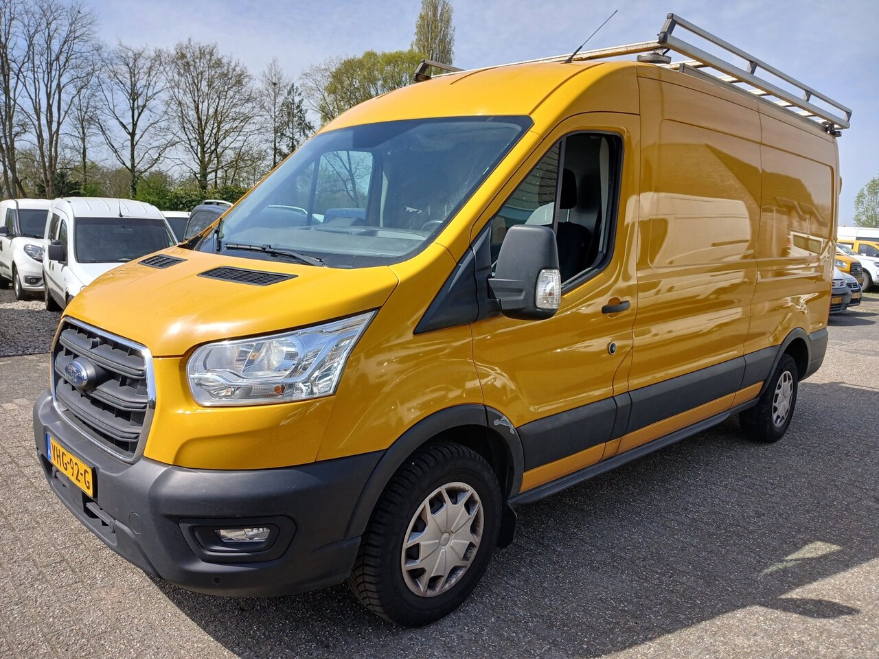 Ford Transit - 350 2.0 TDCI L3H2 Trend RWD 350 2.0 TDCI L3H2 Trend RWD - AutoWereld.nl