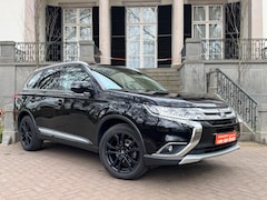 Mitsubishi Outlander - 2.0 Instyle Automaat Navi Android Carplay Trekhaak Camera Climate Cruise Ctr