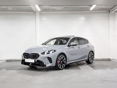 BMW 1-serie - 120 | M-Sport Pro | Premium Pack | Driving Assistant | Harman/Kardon | Panoramadak | Comfo