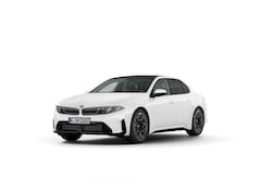 BMW i3 - 50 xDrive First Edition | M Sportpakket | Trekhaak | Panoramadak | Driving Assistant Prof.