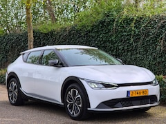 Kia EV6 - 58kWh Light CarPlay AutoPilot Line Assist ACC LED NAP NL Fabrieksgarantie ZUINIG