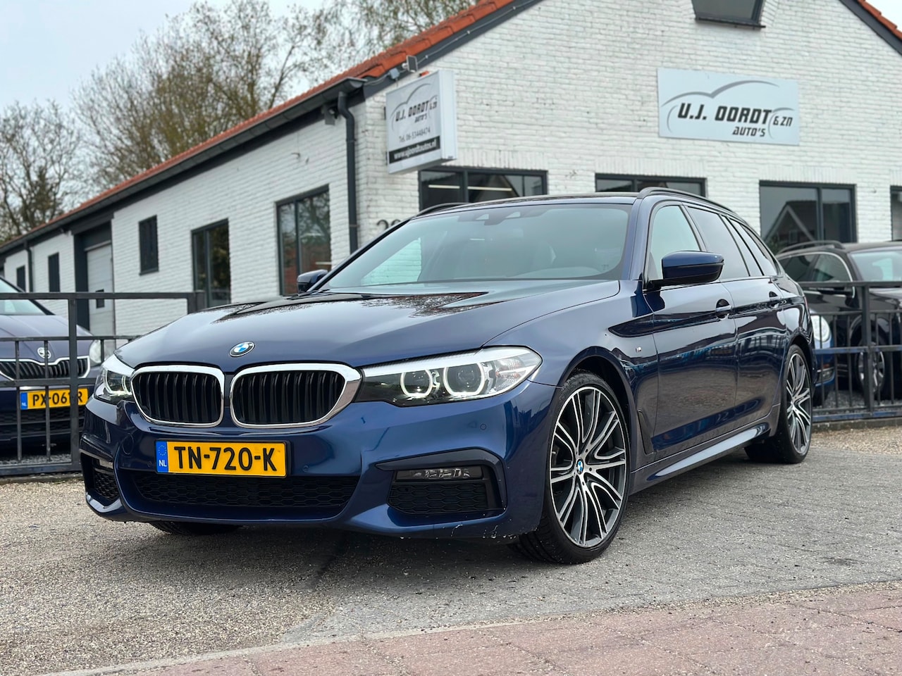 BMW 5-serie Touring - 520i Corporate Lease Executive M pakket! - AutoWereld.nl