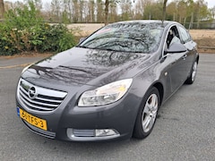 Opel Insignia - 1.4 Turbo EcoFLEX Business Edition LEUKE AUTO RIJDT EN SCHAKELT GOED
