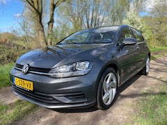 Volkswagen Golf - 1.0 TSI Trendline LED/P sensor/Stoel verwarming/Apple Carplay