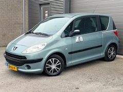 Peugeot 1007 - 1.4 Gentry