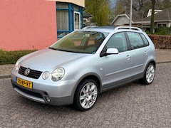 Volkswagen Polo - 1.4-16V FSI FUN