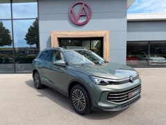 Volkswagen Tiguan - 1.5 eHybrid Elegance 204pk | Trekhaak | 360 Camera | Panoramadak | Dode hoek | Elek. klep
