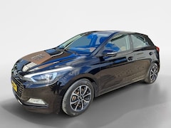 Hyundai i20 - 1.0 T-GDI Comfort | Navi | LM velgen | All Season banden | Achteruitrijcamera |