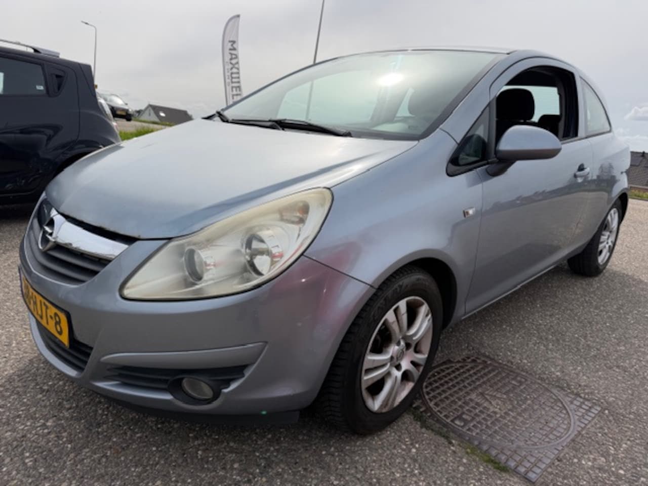 Opel Corsa - 1.2-16V Business Airco Cruise-control APK Elek.pakket - AutoWereld.nl