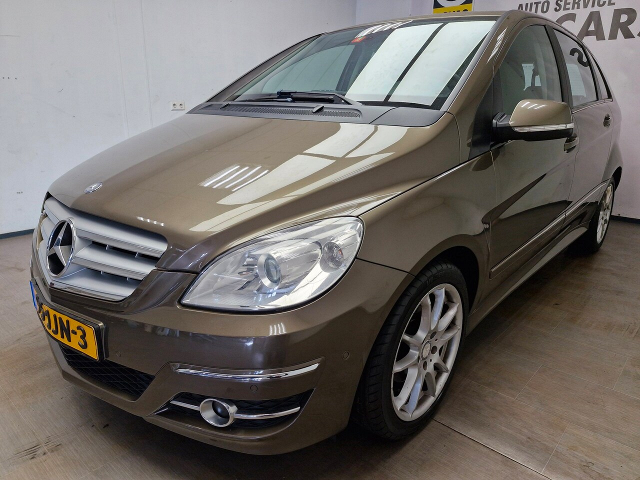 Mercedes-Benz B-klasse - 150 Business Class AUTOMAAT ! GARANTIE ! AIRCO ! NIEUWE APK ! - AutoWereld.nl