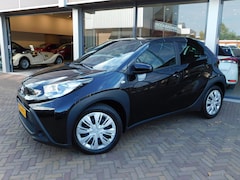 Toyota Aygo X - 1.0 VVT-i MT Play