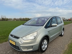 Ford S-Max - 2.0-16V clima camera navi