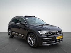 Volkswagen Tiguan - 1.5 TSI ACT R-Line|Panoramdak|Trekhaak