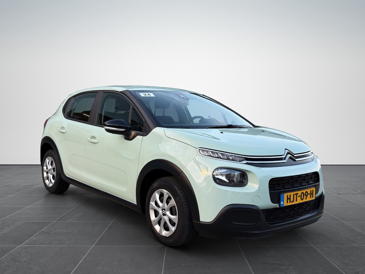 Citroën C3 - 1.2 PureTech Live Clima|Cruise|Stoelverwarming - AutoWereld.nl