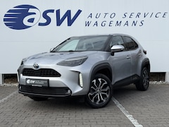 Toyota Yaris Cross - 1.5 Hybrid Team D | ACC | CarPlay | Camera | Keyless | 17 inch