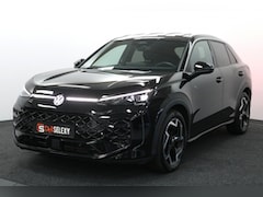 Volkswagen T-Roc - 1.5 eTsi R-Line First Edition (Automaat)