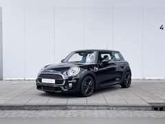 MINI 3-Deurs - Cooper 1.5 Cooper John Cooper Works Pakket / LED Koplampen / Comfort Entry / Adaptieve Cru