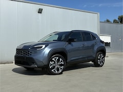 Toyota Yaris Cross - 1.5 Hybrid 130 First Edition Automaat | Navigatie | Stoel/Stuur verwarming | Dode hoek det