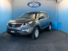 Kia Sportage - 2.0 X-ecutive Plus Pack, Trekhaak, Panodak elektrisch