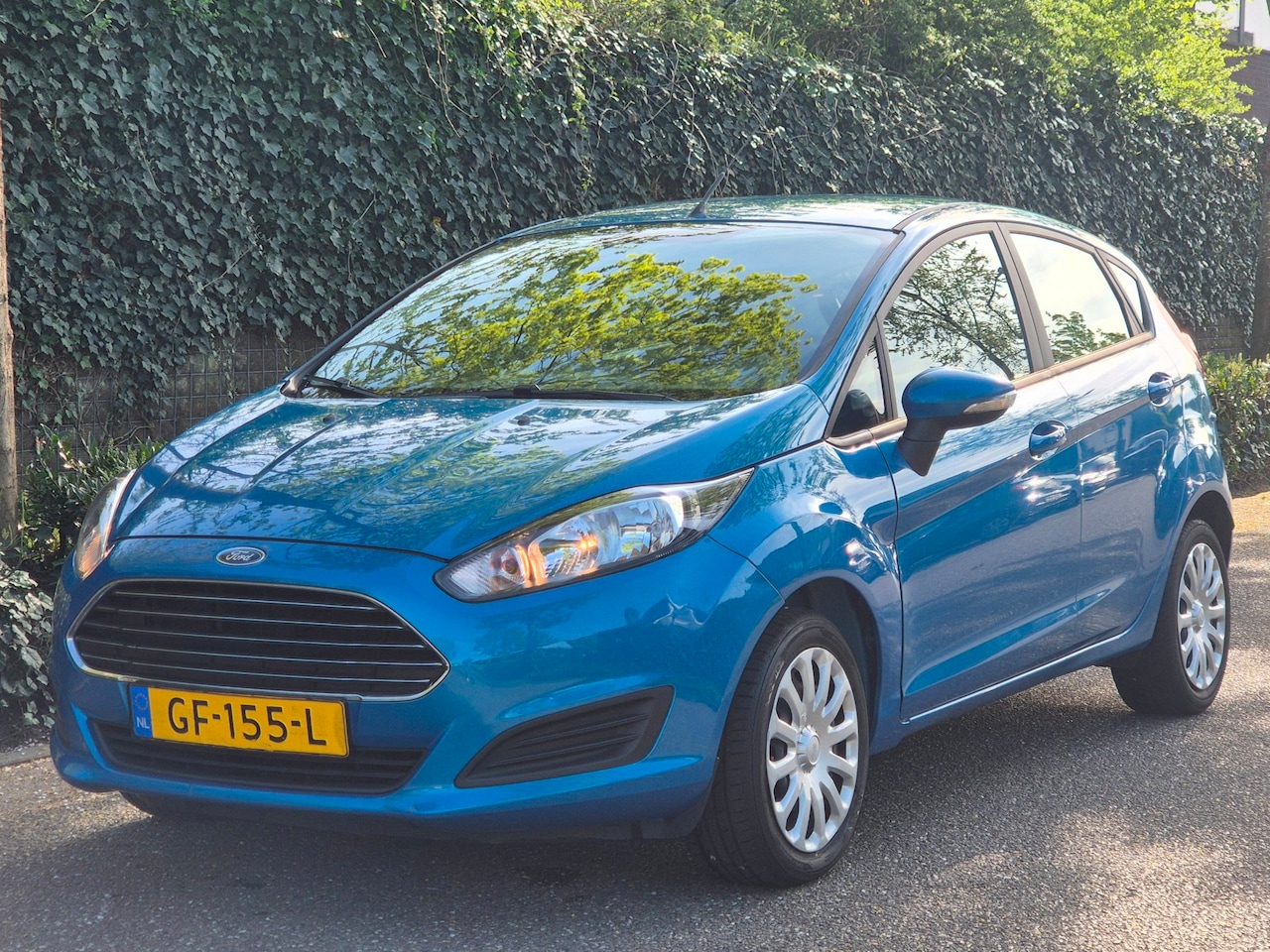 Ford Fiesta - Style Navigatie 1e Eigenaar NL NAP Auto Cruise Control 5 deurs 1.0 Style - AutoWereld.nl