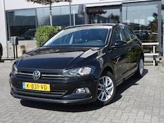 Volkswagen Polo - 1.0 TSI Comfortline Business CLIMA NAVI ADAP