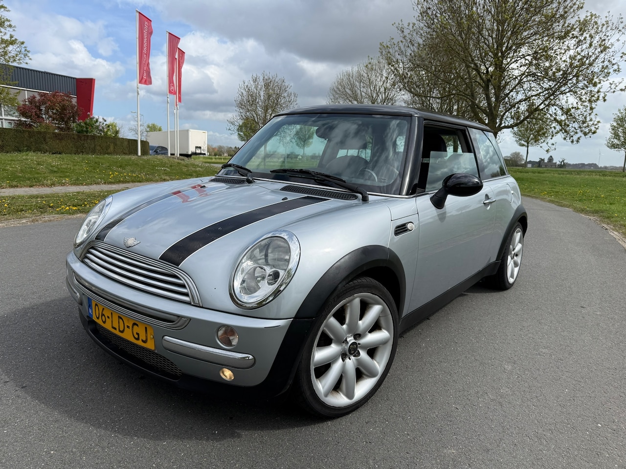 MINI Cooper - Mini 1.6 Chili NAP/APK 4-2027/VELGEN - AutoWereld.nl
