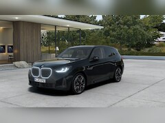 BMW X3 - 30e xDrive M Sport Automaat / Trekhaak / Sportstoelen / Adaptieve LED / Parking Assistant