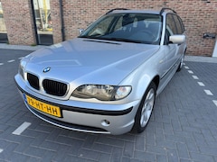 BMW 3-serie Touring - 318i Executive